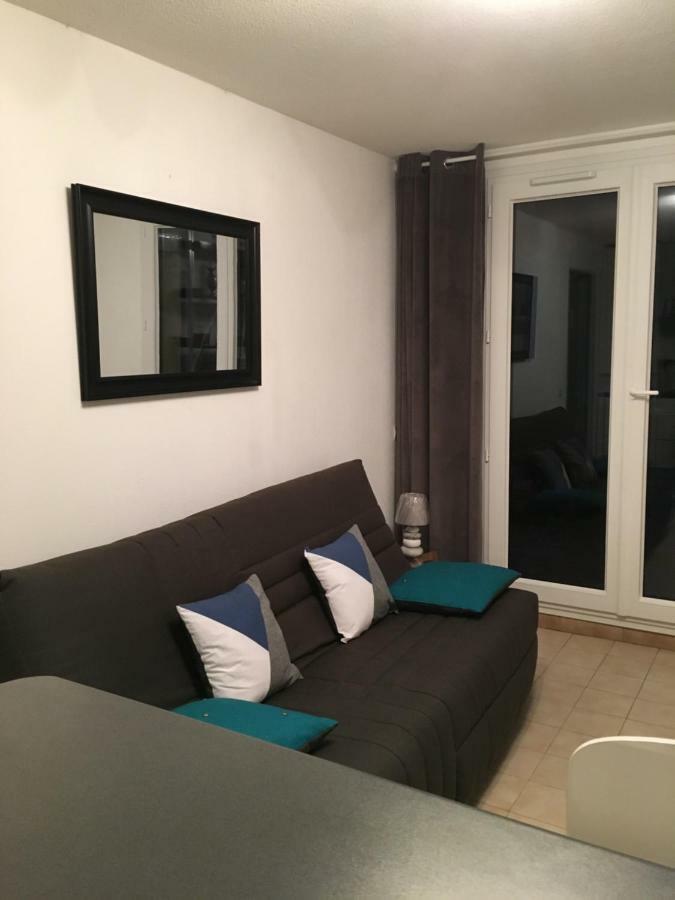 T2 Rez De Jardin 300M Plage De Beaucours Sanary Sur Mer Eksteriør bilde